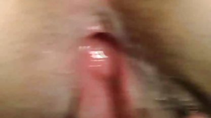 No es en absoluto un problema para una chica para tomar el lugar de los grandes agregados profundamente dentro de su boca, pero no es caseros xnx un problema para difundir sus piernas y tomar una polla en su coño