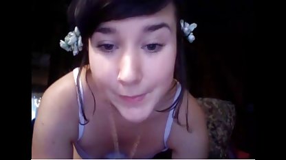 Acaricio xxx orgasmos caseros mi coño delante de la cámara con mi vibrador favorito