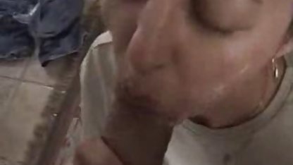 18-año-vieja perra anhela sexo videos caseros xxx trios apasionado
