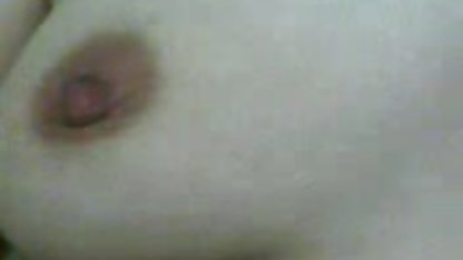 Lujurioso chupar una polla de una stripper sexo casero con mi cuñada en una fiesta