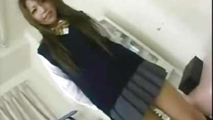 Esta mujer de negro oscuro con el pelo largo cogía su polla con fuerza con sus manos, con una mano se frota la cabeza del pene, en el segundo en el que se impulsa el tronco, sensual y real mamada fotos caseras de mujeres xxx interpretadas por ella