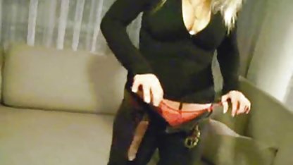 Hentai chica con grandes tetas bajó las bragas y videos porni caseros se sentó sobre una polla