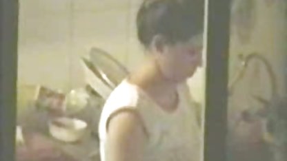 Una joven rubia con condenadamente atractiva apretada coletas, largo y videos caseros pprno duro, se la chupa a su amado novio de una gruesa sexo arma de fuego, que luego penetra muy descaradamente en su agujero anal