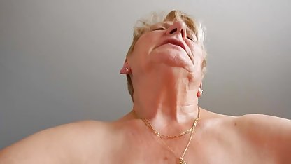 Las patas largas morena videos caseros de sexso siempre ha encontrado una rica amante que le proporcionó una vida de lujo y todo lo que tal chic belleza quiere