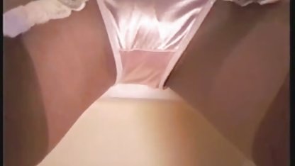 En lugar de una multa de aparcamiento, un policía sexocaseroargentino se folla a una perra entre las tetas