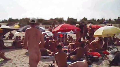 Las llaves de las esposas estaban en el depilado coño de la sexo casero con mi tia rubia Bridgette B