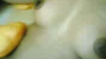 Las novillas se encontraron y se dio cuenta de inmediato de que, al igual que, no iba a acabar. Su afectuoso labios la caricia piel caliente y cuties emiten persistente gemidos mientras este increíble bacchanalia seexo casero dura