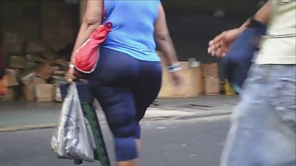 Un musculoso macho duro videos caseros sexo oral folla a la rubia tetona coño con su polla gruesa, de tener un montón de sexo, la pone sobre sus rodillas y se alimenta de su esperma