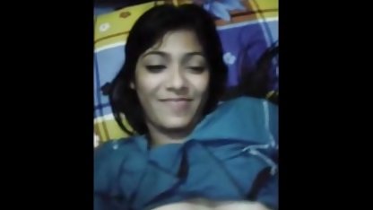 Tio mete una perra de la cabeza de su polla xxx free casero