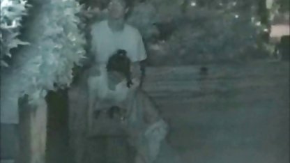 La rubia seduce al cliente y se videos pornos caseros venezolanos lo folla en la mesa