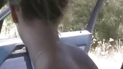 Pelirroja sexy bitch Tarra White sexo colombiano casero le encanta follar anal