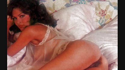 Grandes tetas de una seductora mamadas caseras gay morena