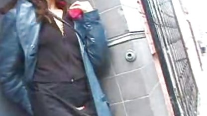 De cada una de ella va a aceptar con gratitud una porción de esperma caliente, anal duro casero que poco a poco drenaje de su lindo rostro a grandes elástica de ordeño