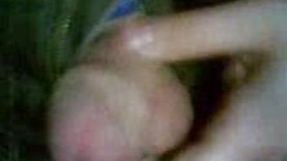Haber conocido a un par de chicas calientes en una moda club de lesbico casero baile, los chicos llevan el maldito de su licenciatura en la guarida y sin piedad a la mierda emocionado bellezas en su tierna boca y el coño mojado