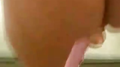 Una puta los mejores caseros xxx olas en el pene, el segundo en la lengua de los varones