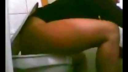 Rubia follada de su amiga videos pornos caseros trios anal puño
